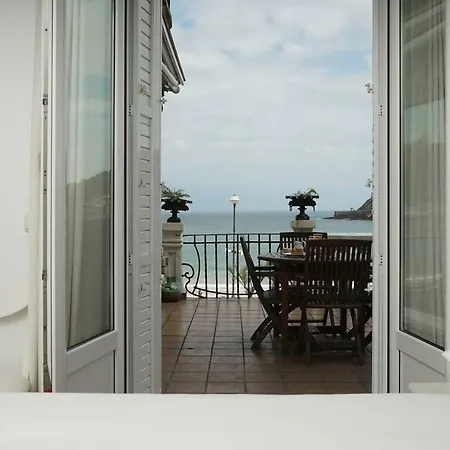Apartamento Breathtaking Terrace Views In Luxury - By Www,sansebastianapartments,es San Sebastián